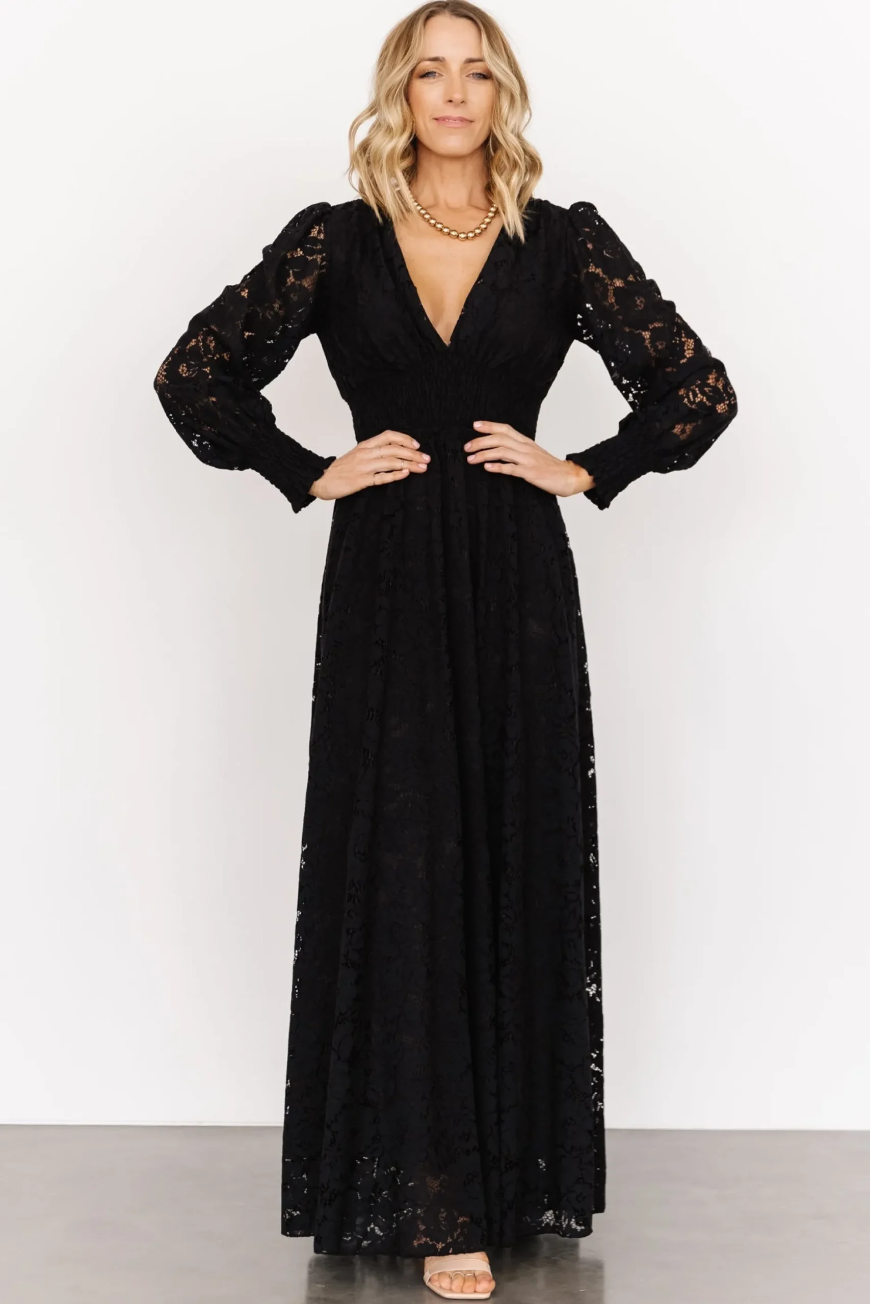 Best Aphrodite Lace Maxi Dress | bump friendly | EXTENDED SIZING