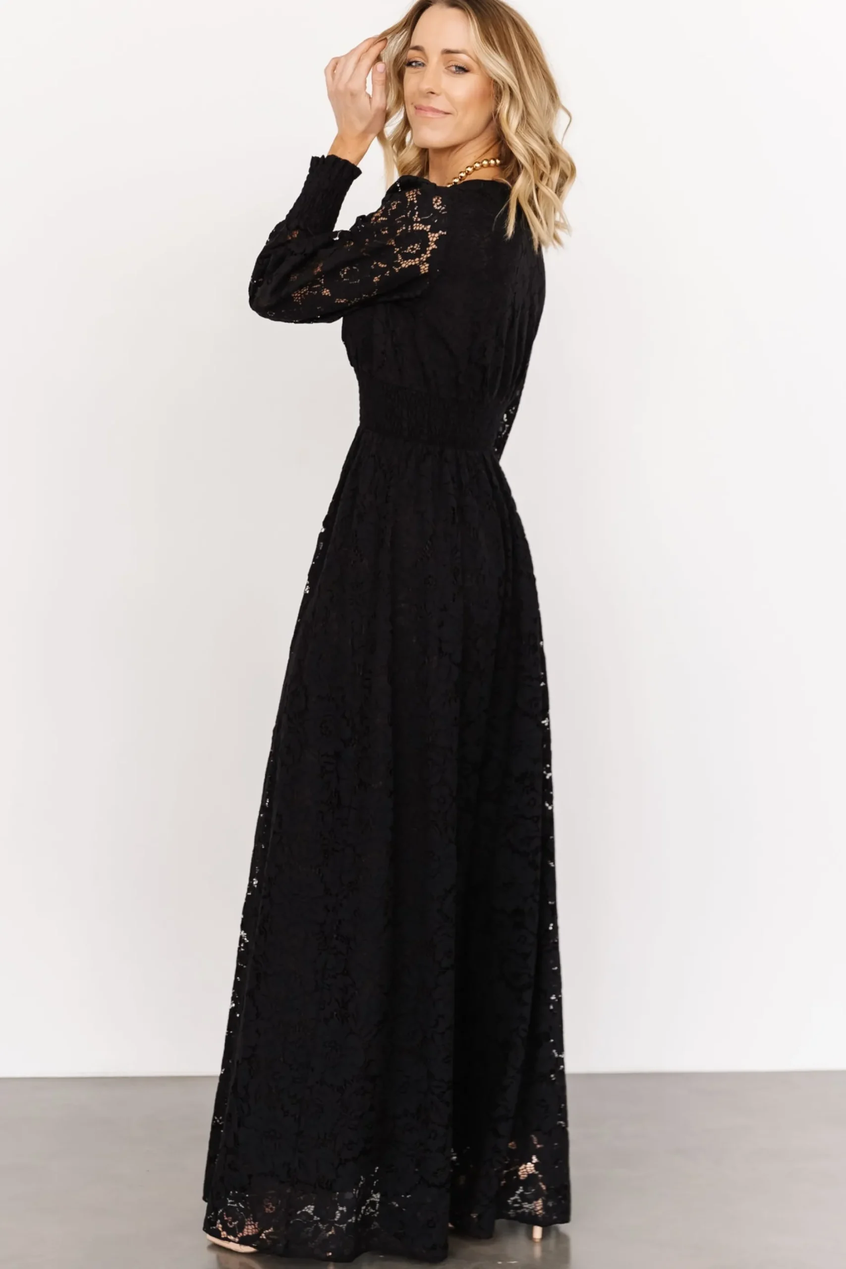 Best Aphrodite Lace Maxi Dress | bump friendly | EXTENDED SIZING