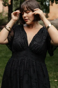 Discount Evelyn Smocked Maxi Dress | SALE