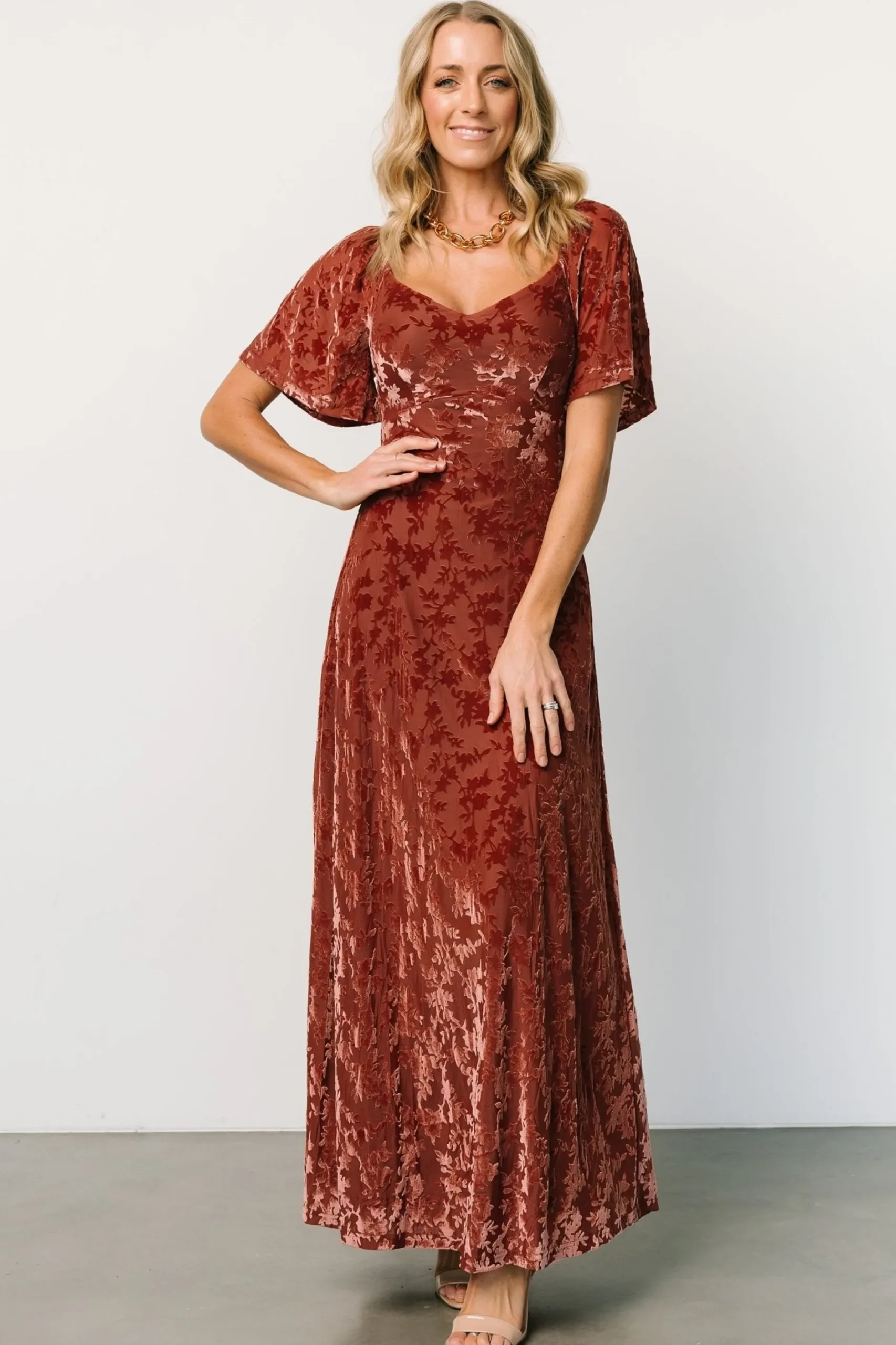 Cheap Everley Velvet Maxi Dress | maxi dresses | WEDDING SUITE