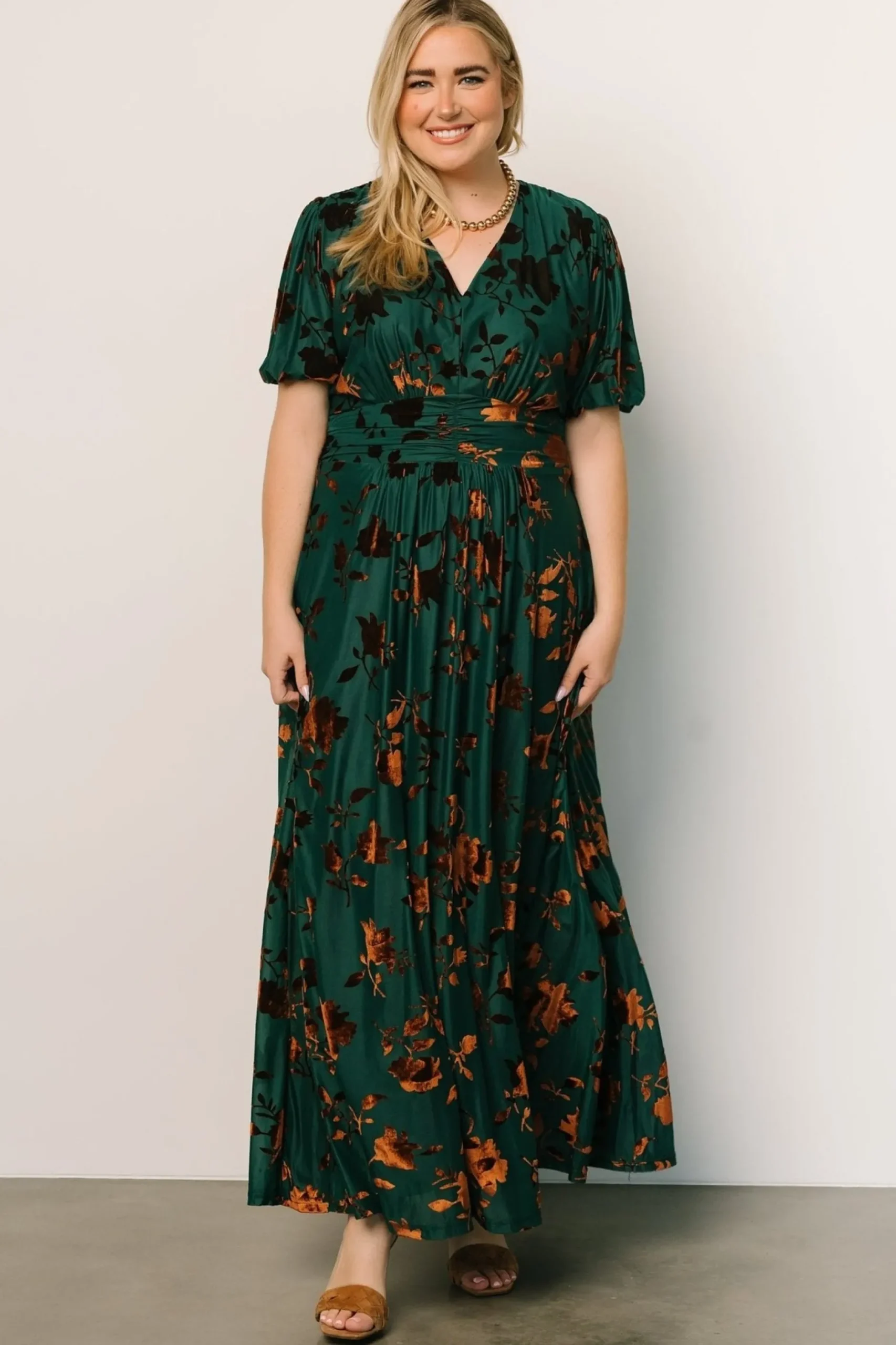 Store Leslie Velvet Maxi Dress | maxi dresses | EXTENDED SIZING