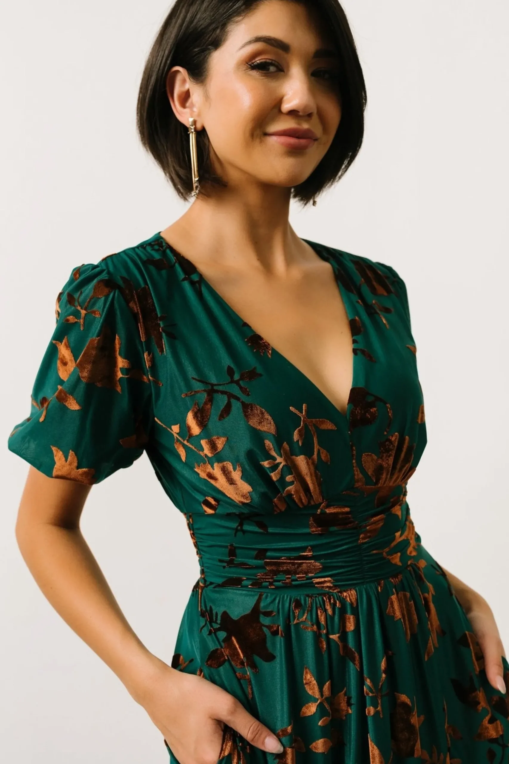 Store Leslie Velvet Maxi Dress | maxi dresses | EXTENDED SIZING