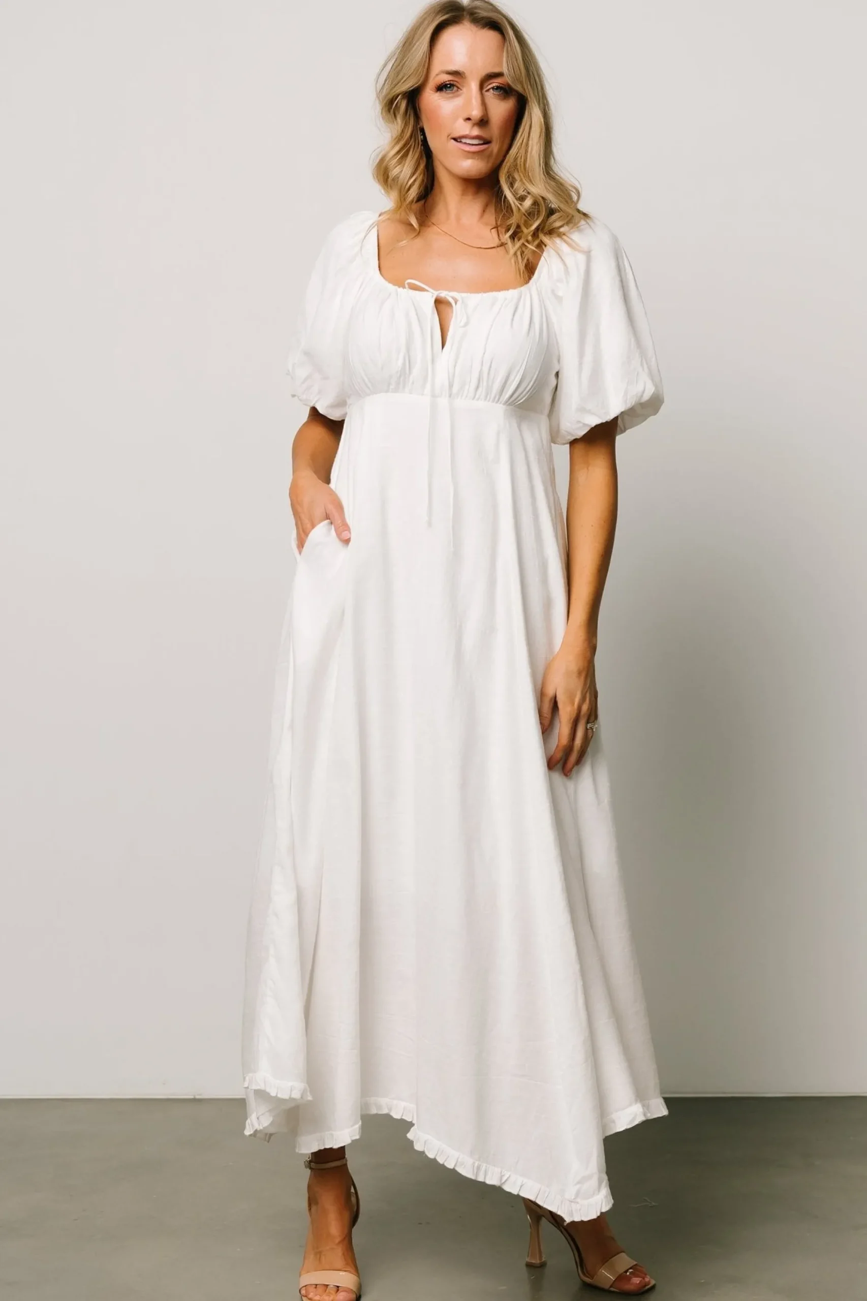 Shop Meredee Puff Sleeve Dress | midi dresses