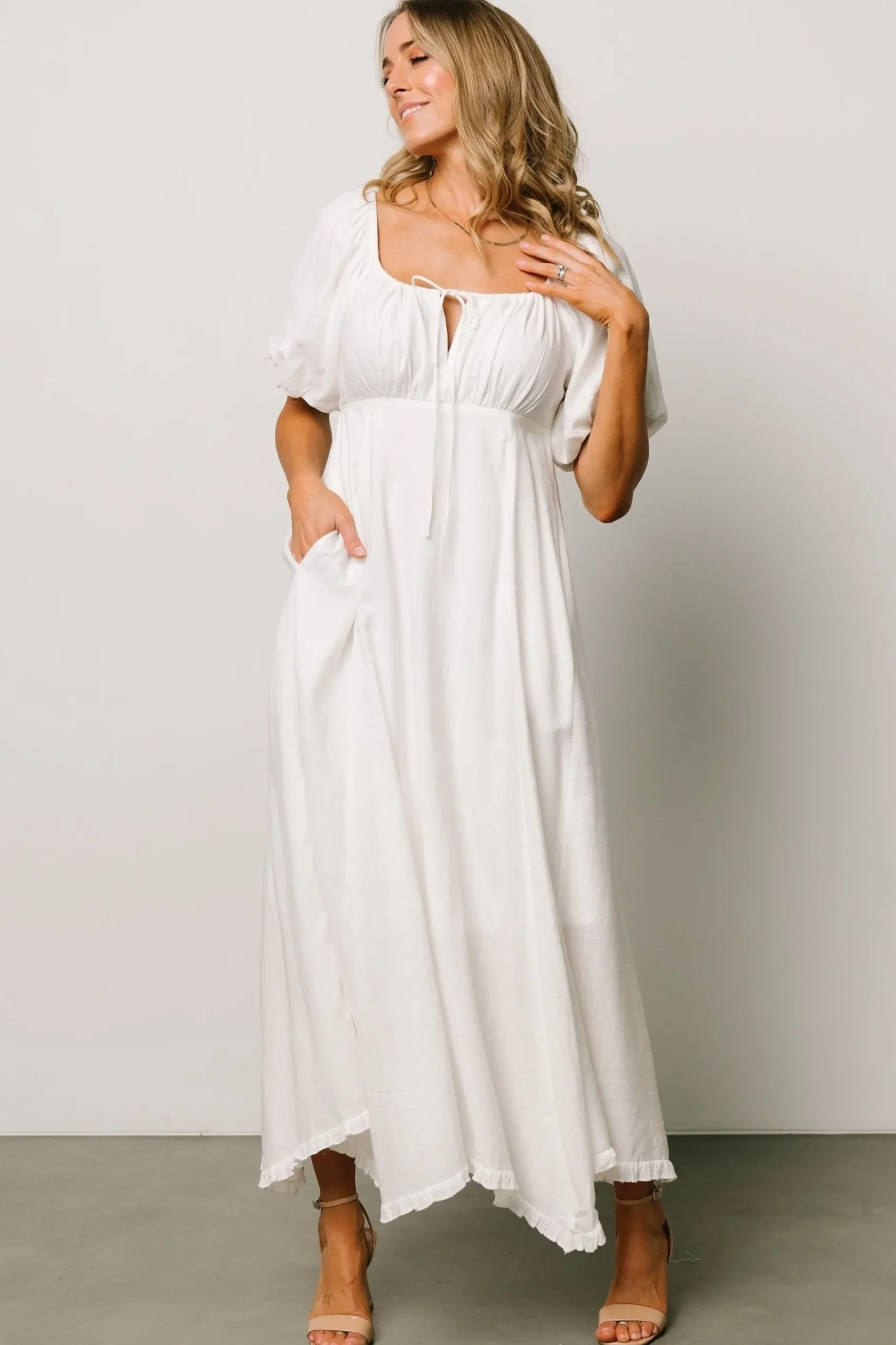 Shop Meredee Puff Sleeve Dress | midi dresses