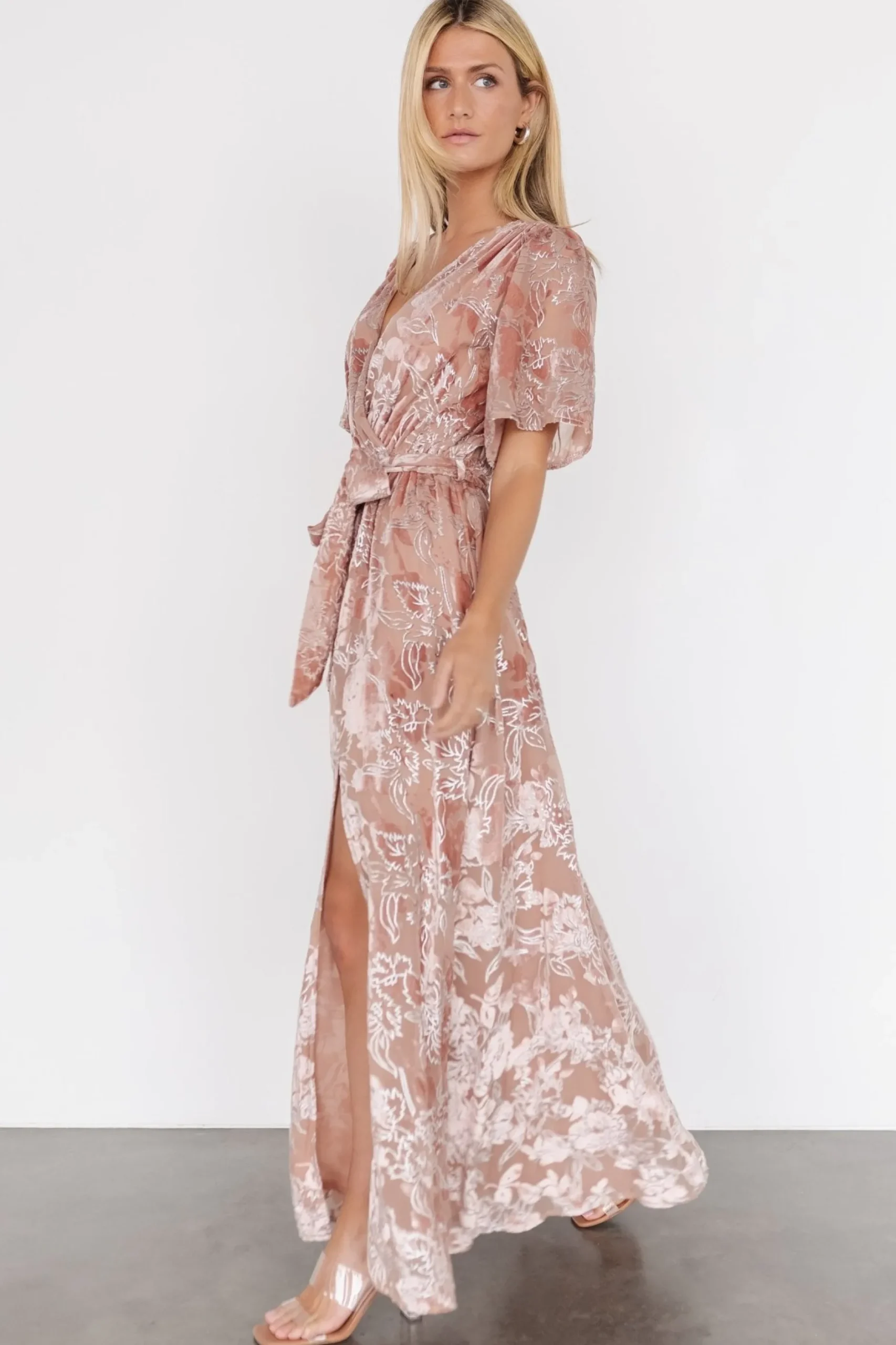 Best Uma Velvet Maxi Dress | maxi dresses | WEDDING SUITE