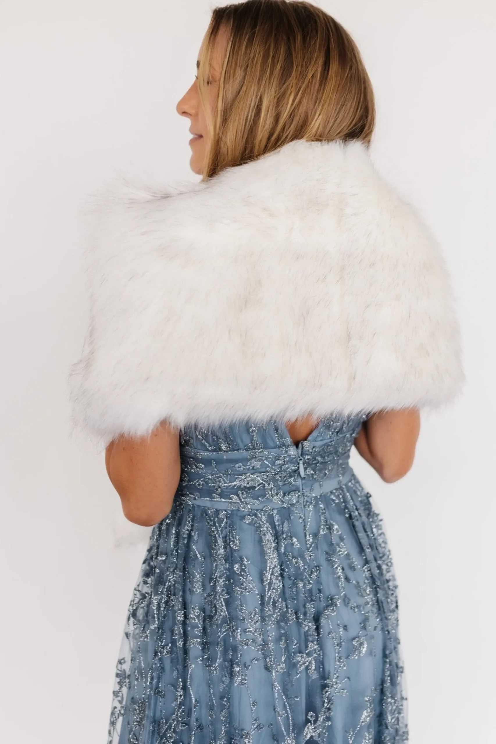 Store Valerie Faux Fur Shawl | shawls