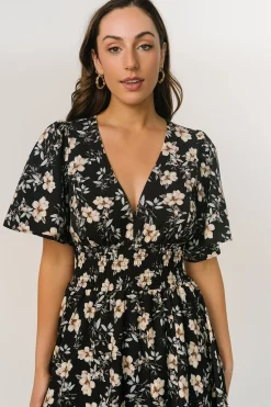 Store Verona Smocked Maxi Dress | WINTER ESSENTIALS