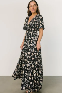 Store Verona Smocked Maxi Dress | WINTER ESSENTIALS